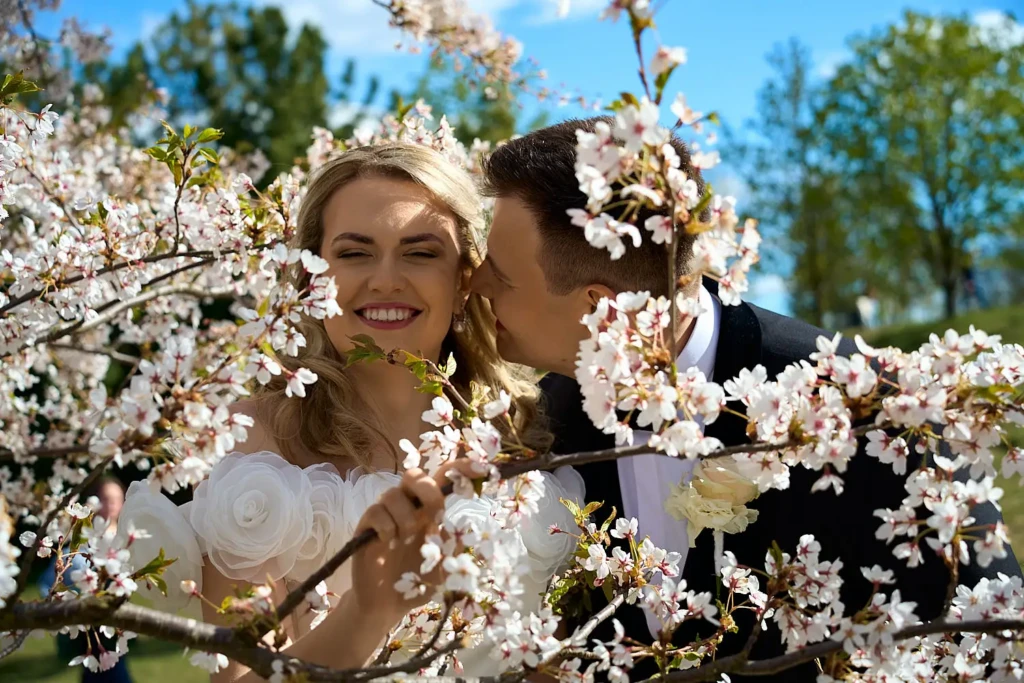 vestuvių fotografas, ką tik susituokę, foto ir video komanda, reportažinė vestuvių fotografija