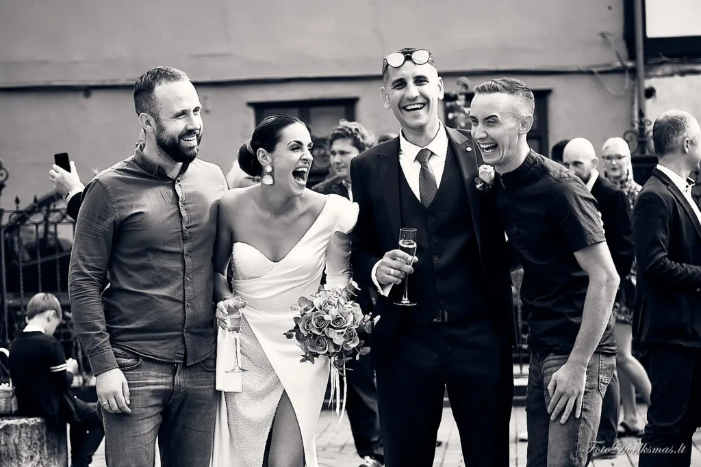 vestuvių fotografas, foto ir video komanda, jaunieji, reportažinė fotografija, vestuvių emocijos